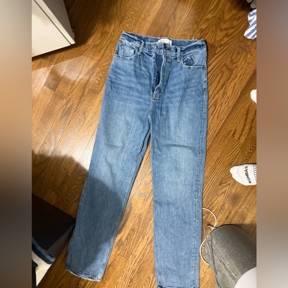 Abercrombie & Fitch women’s Light Blue Straight Jeans
